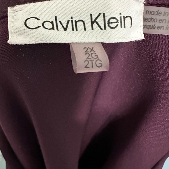 Maroon Calvin Klein Blouse - Size 2X - Picture 4 of 5